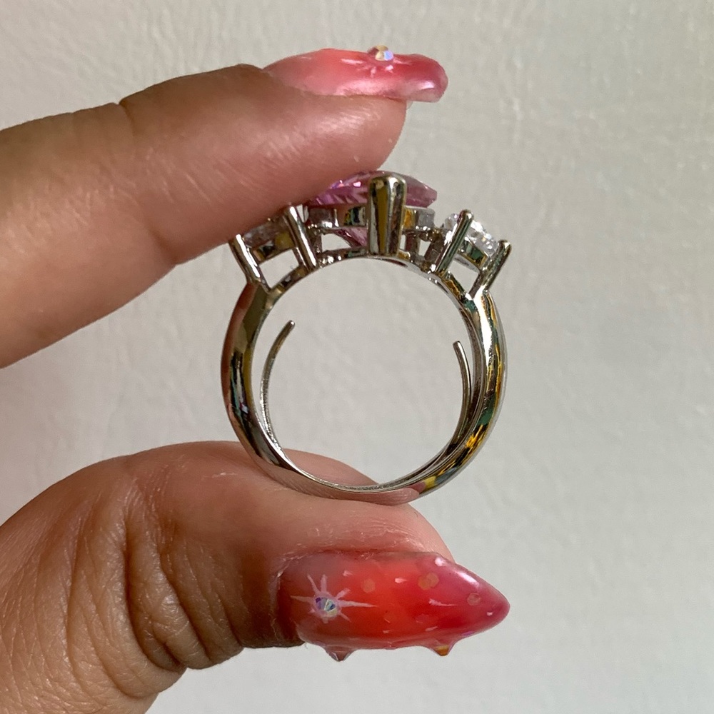 Pink Heart Ring - Picture 11 of 12